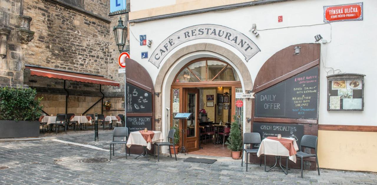 Cerny Slon Hotel Praga