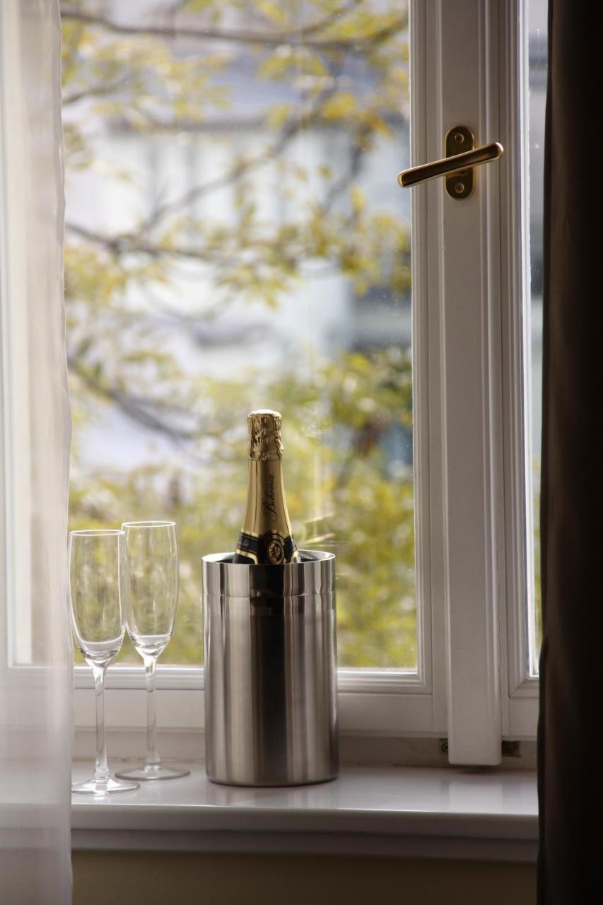 Unique Otel 4*