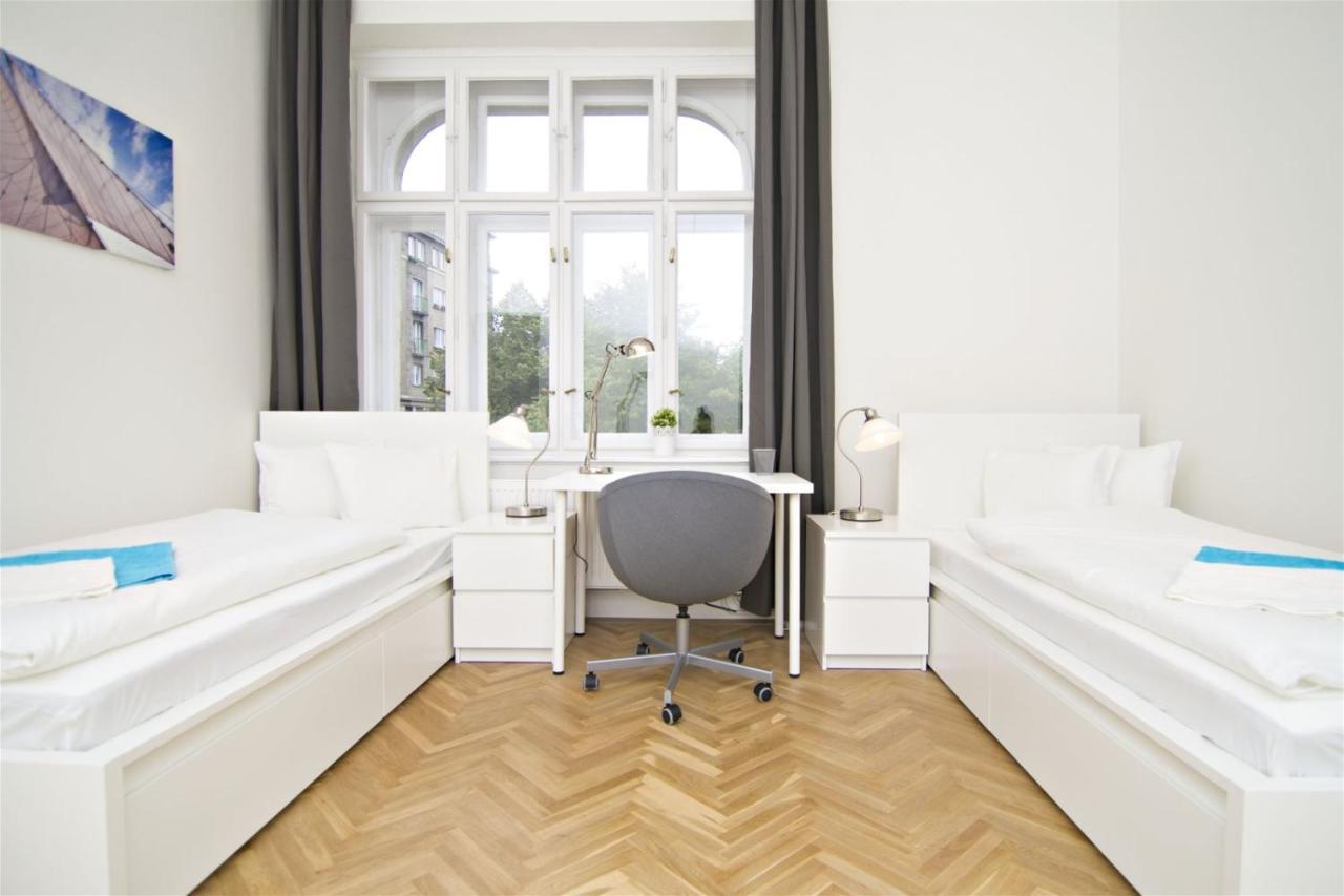 With 2 Bathrooms- 5 Minutes From Old Town - 102 M2 Apartment