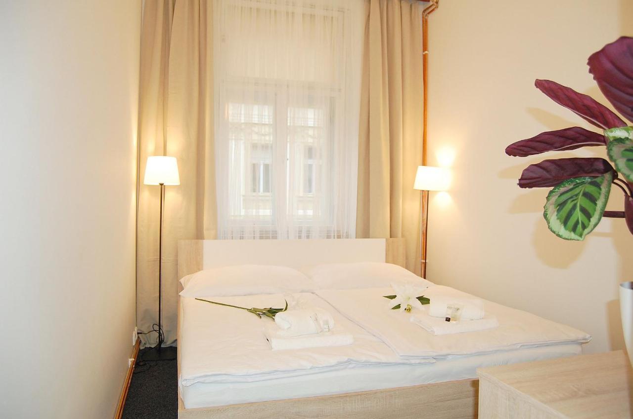 Affinity 2 3* Prague
