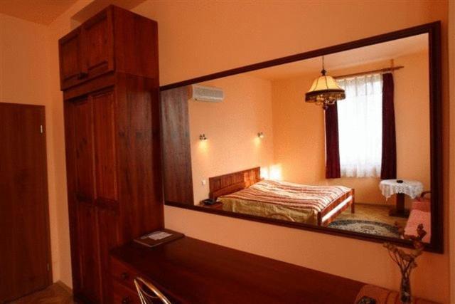 Pawlovnia Otel 3*