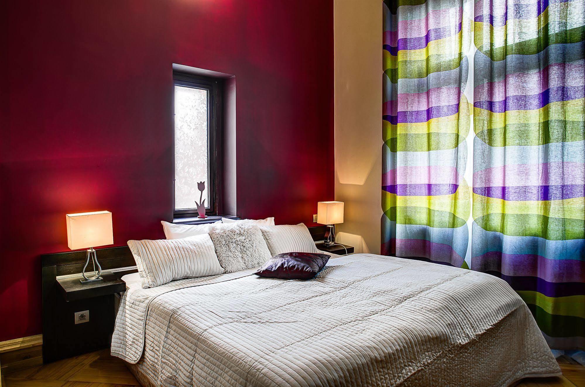 Apartment Art House By Adrez *