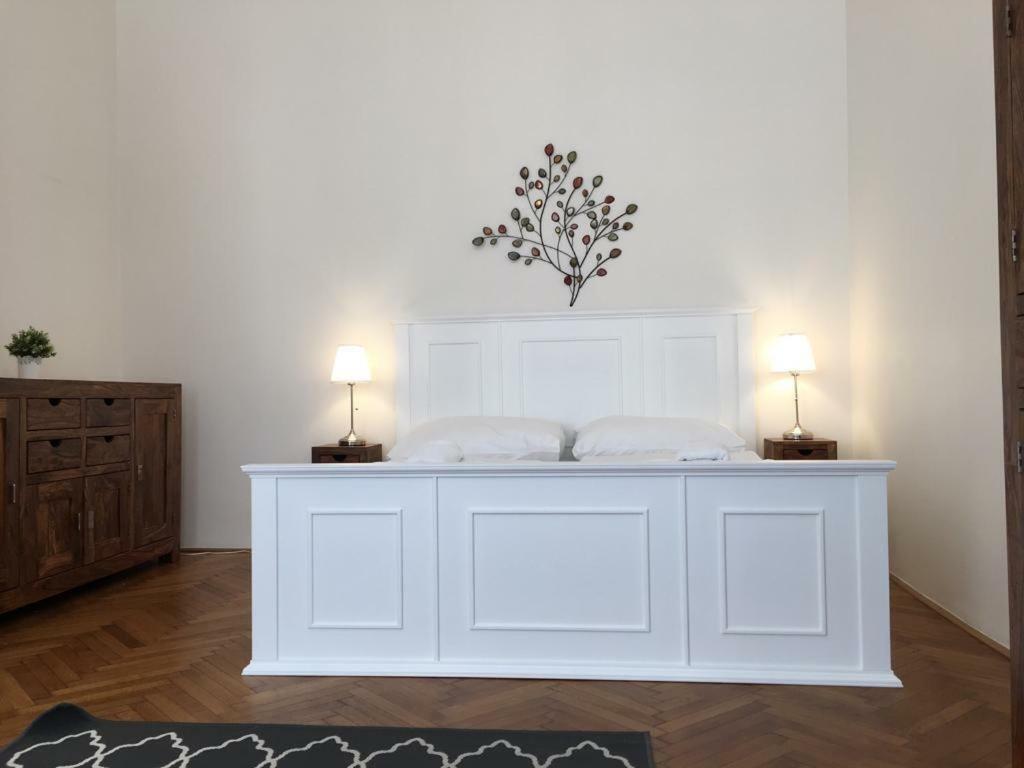 Dusni 2 Old Town Apartment *