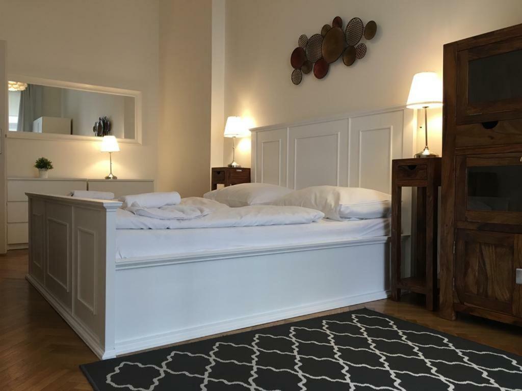 Dusni 2 Old Town Apartment Prague