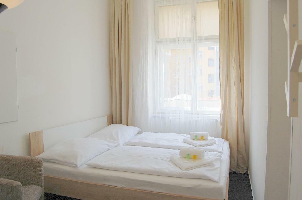 Affinity 2 3* Prague