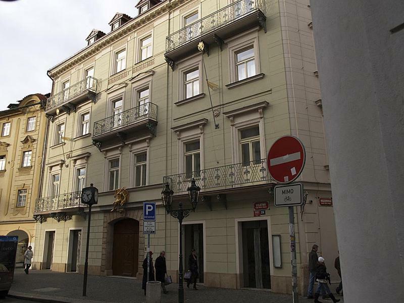 Golden Angel By Adrez Aparthotel Praga