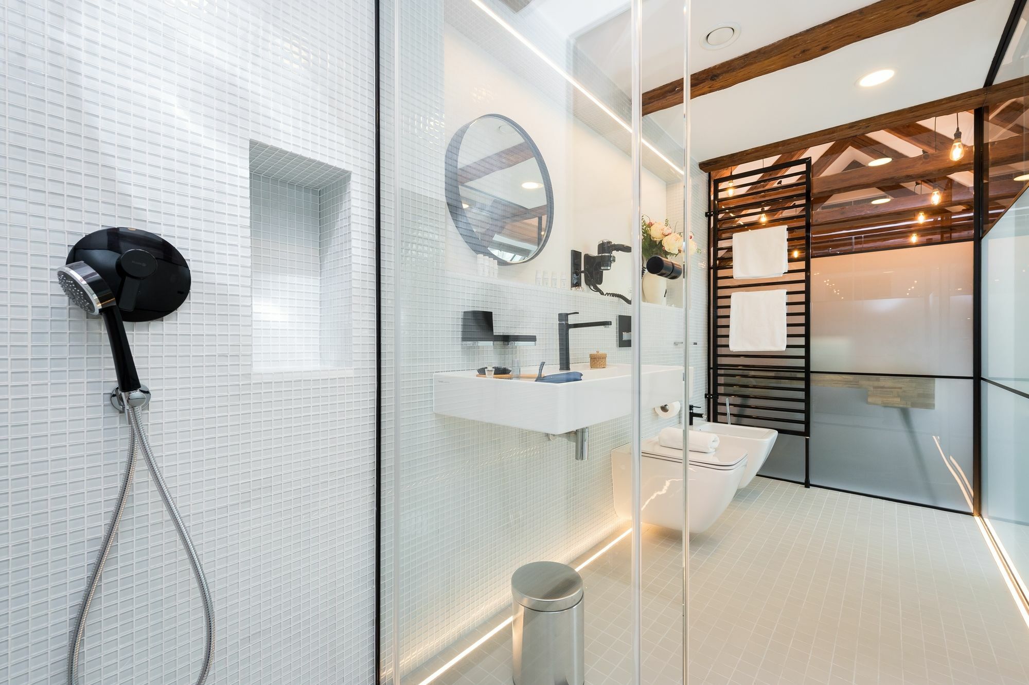 Empirent Center Apartment