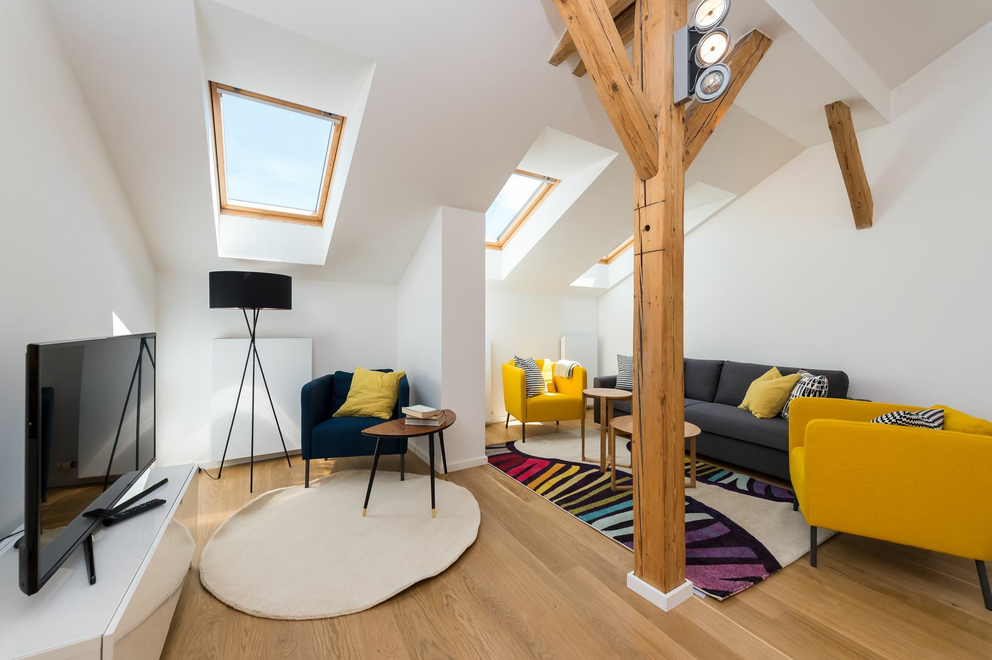 Apartment Empirent Center *