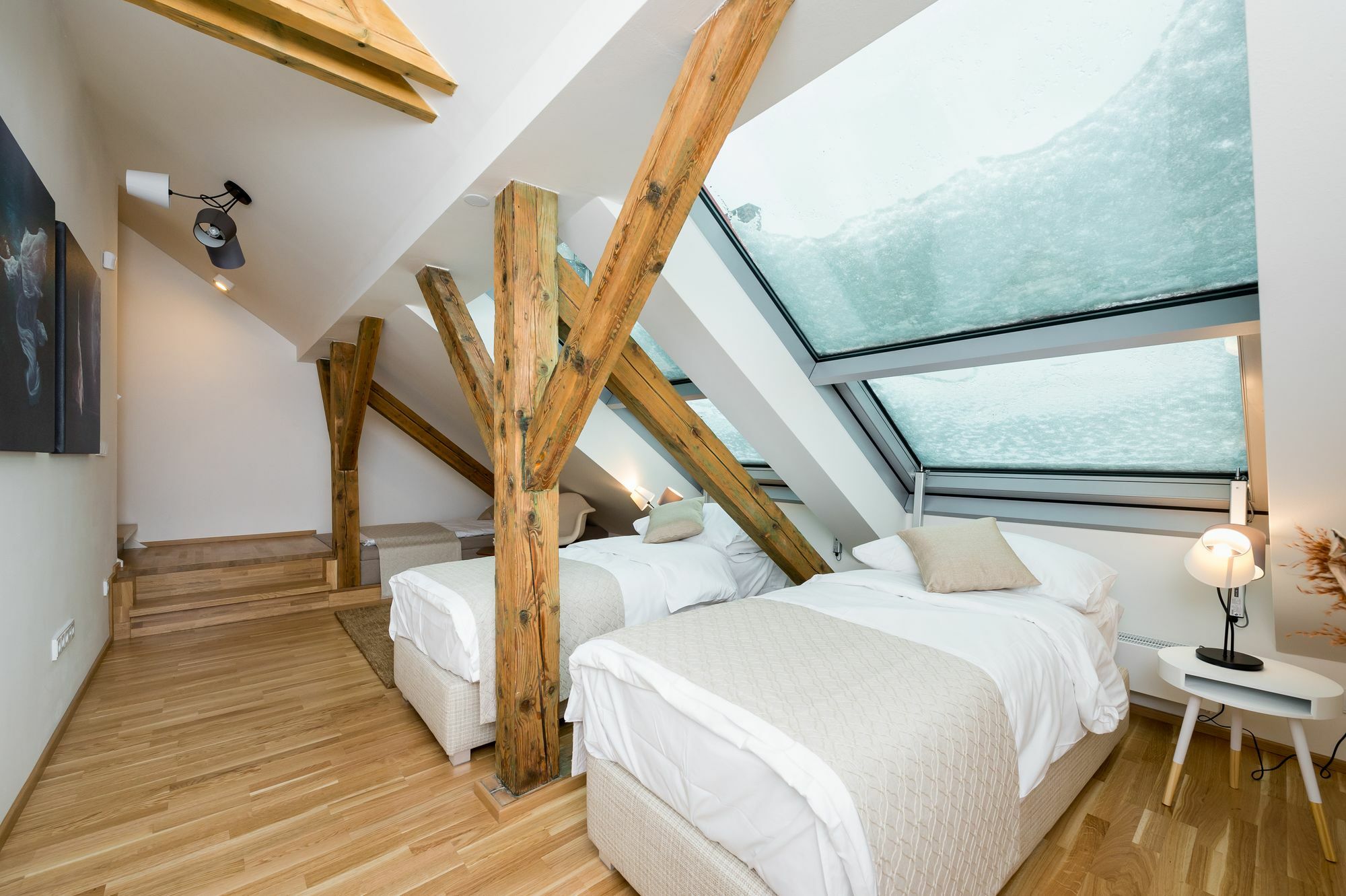 Apartment Empirent Center