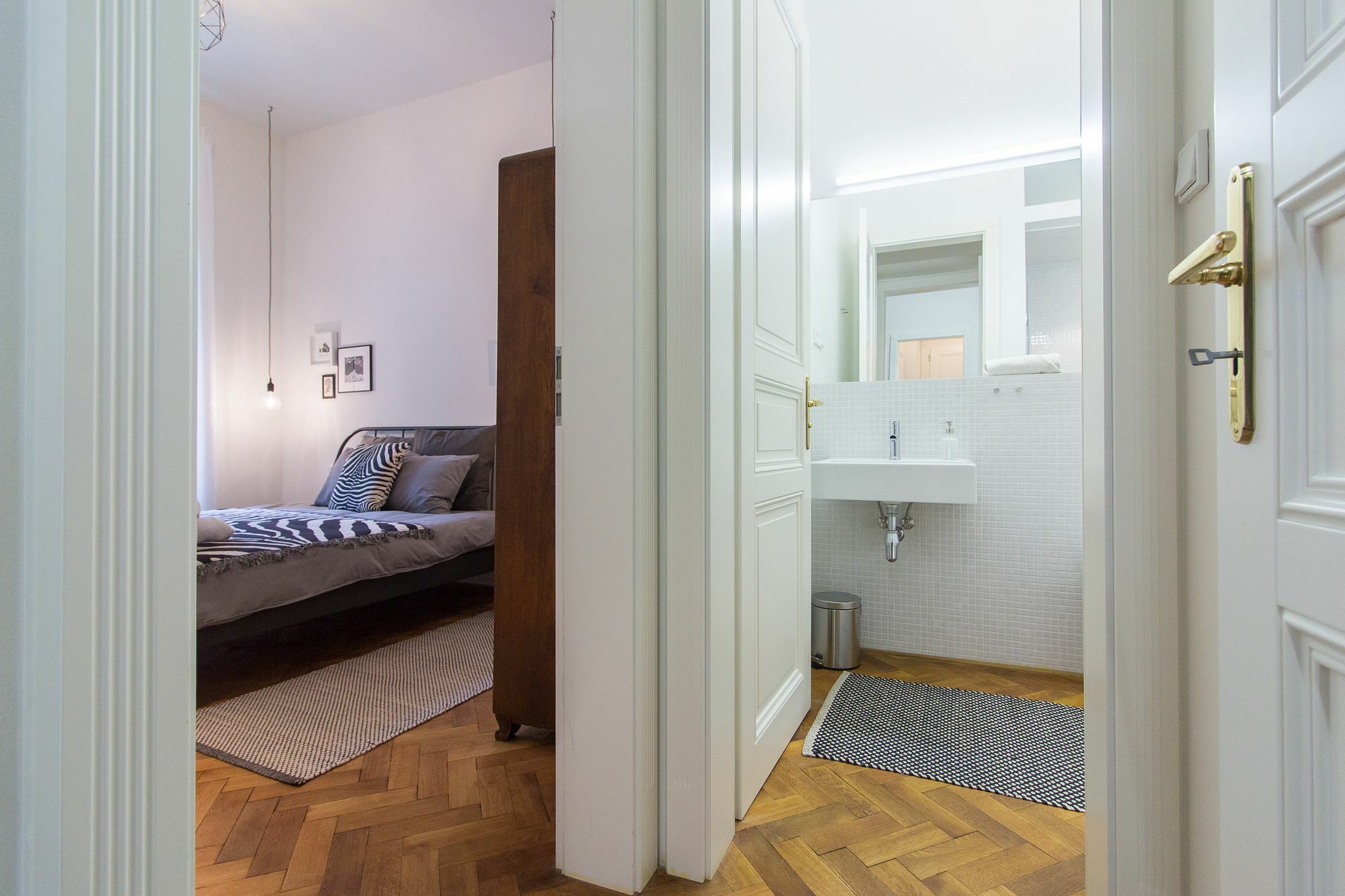 Stylish Modern With Gym&sauna Apartment