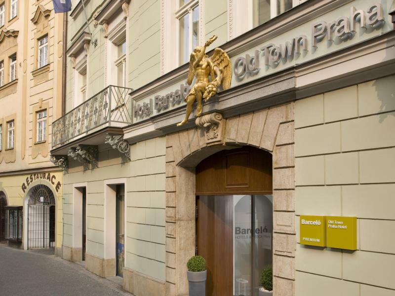 Golden Angel By Adrez Aparthotel