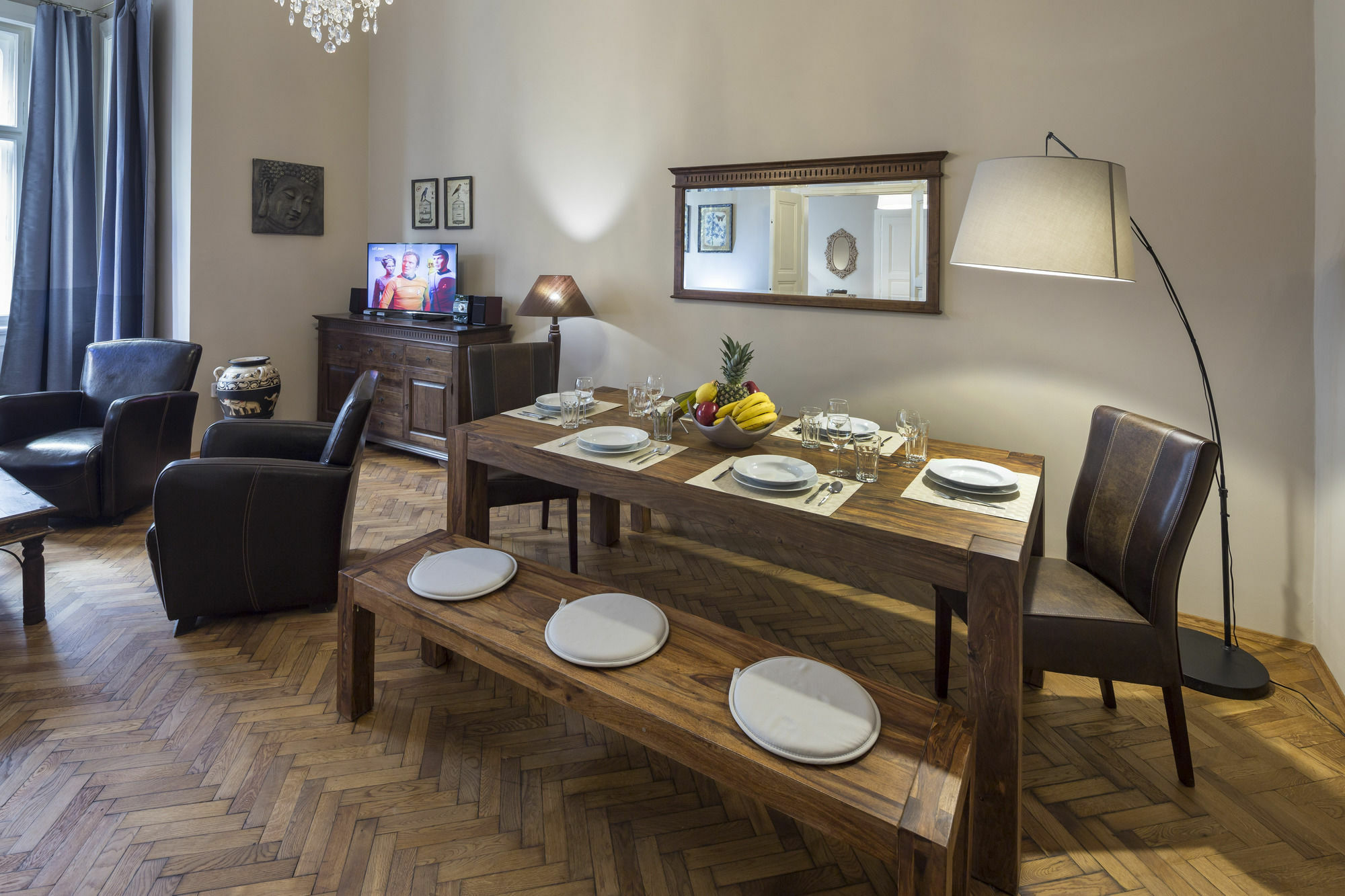 Old Town Square - Dlouha Apartment *