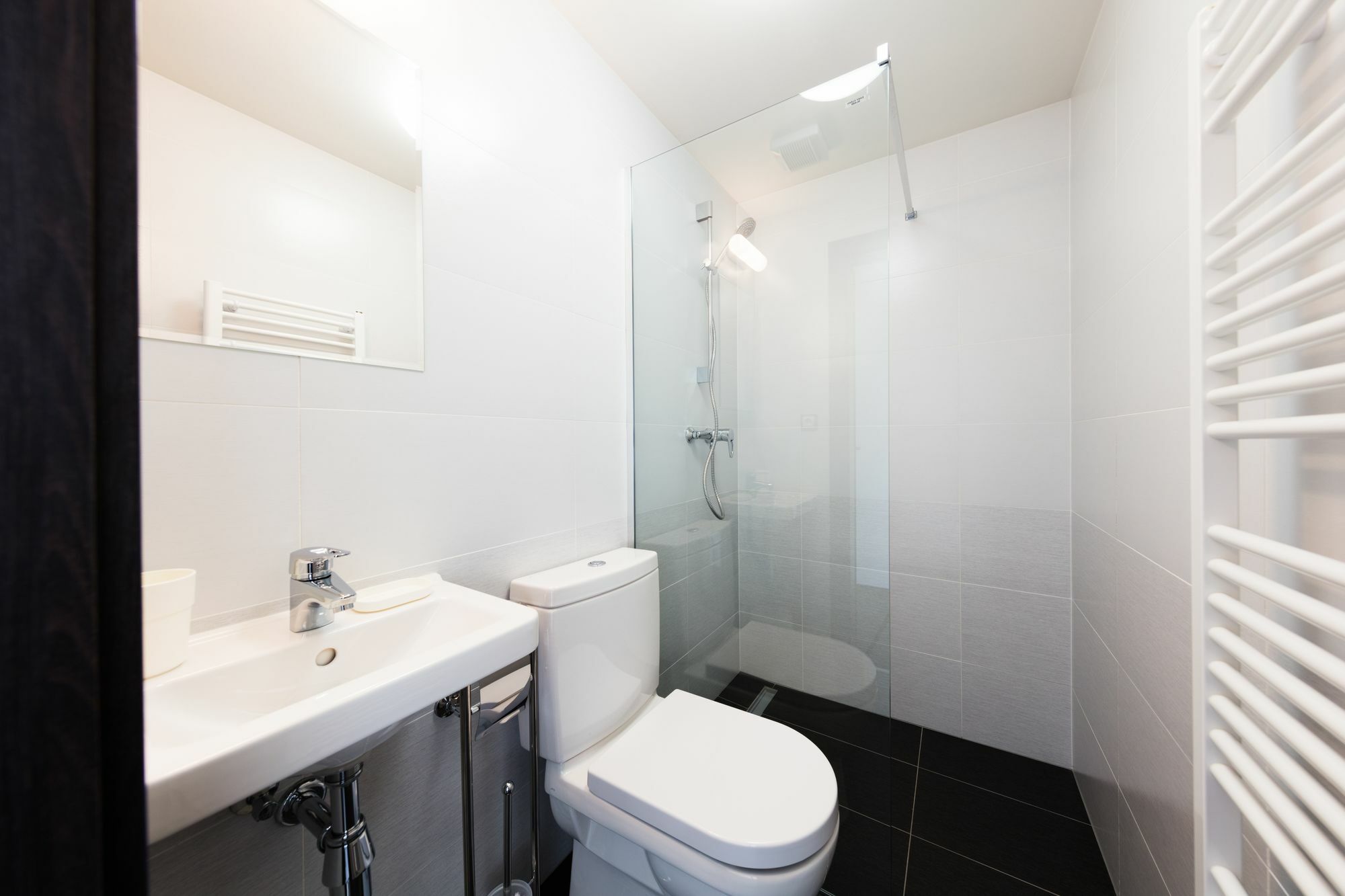 Otel Grand Petit 3*