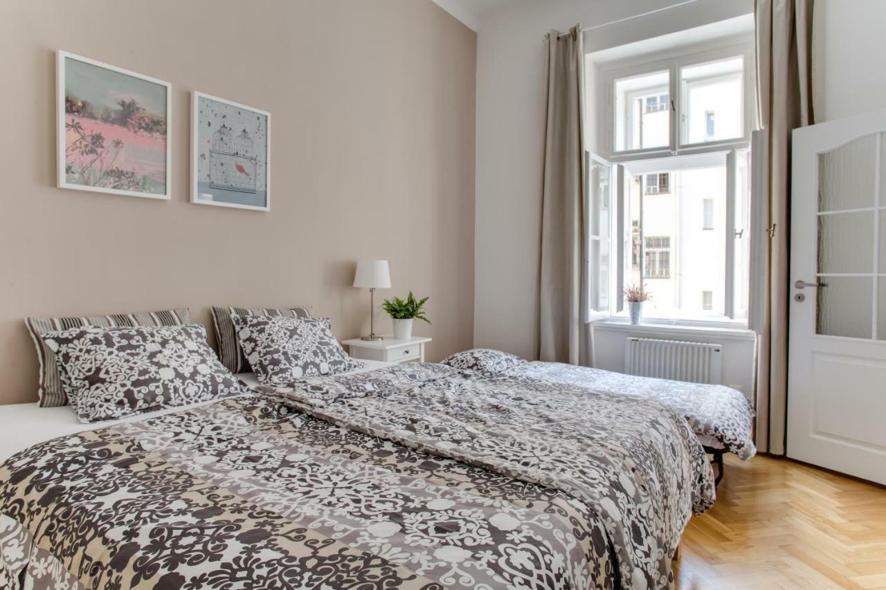 Apartment Jt's Jecna Str. *