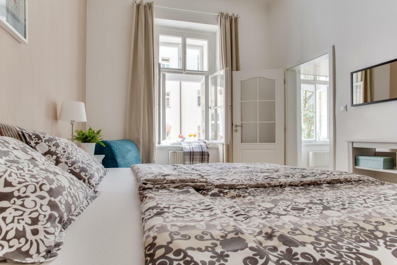Apartment Jt's Jecna Str. *