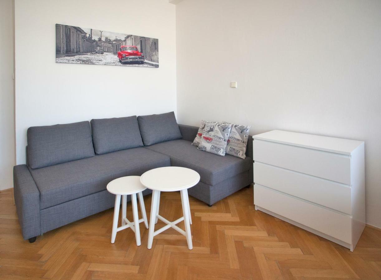 Casa Anna Opletalova Appartement