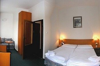 Hotel Astra 3*