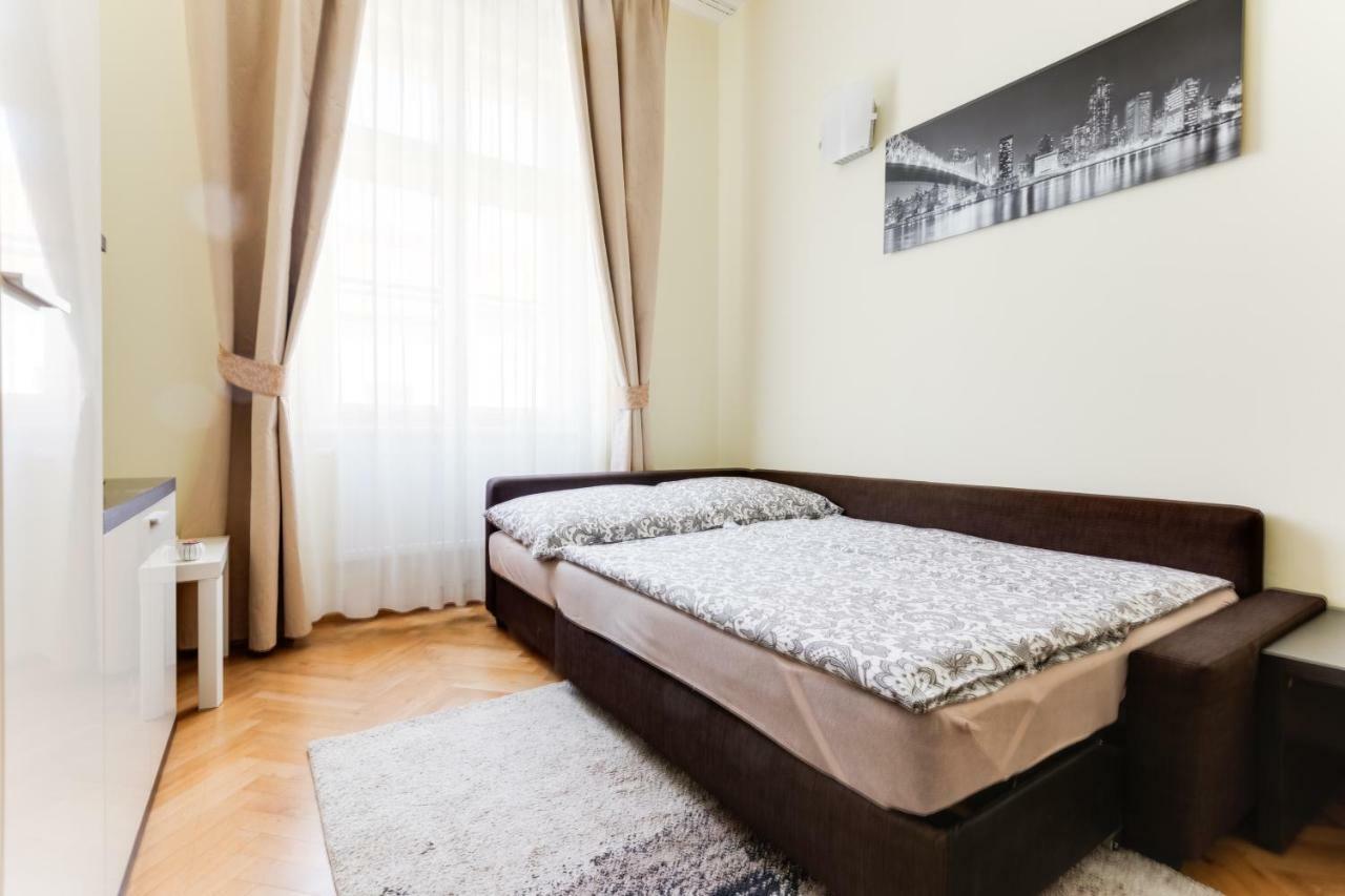 Halkova 5 Apartment Prague