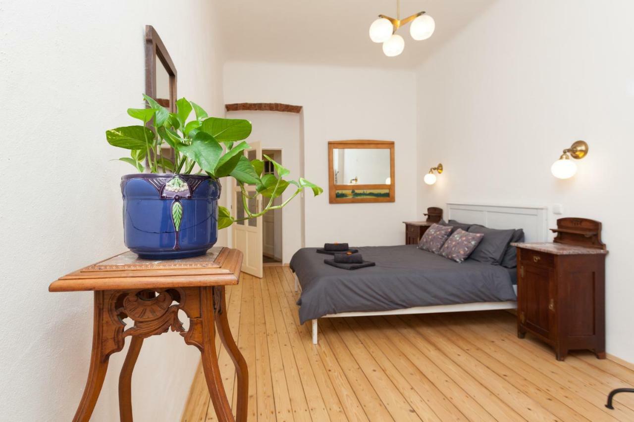 Art Nouveau Meets Mid-century Modern. Apartment *