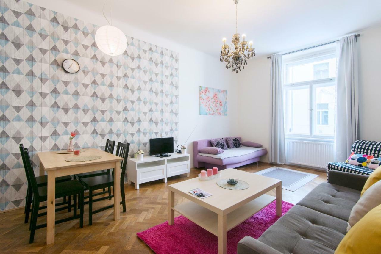 Apartment Krakovska - Wenceslas Square Prague