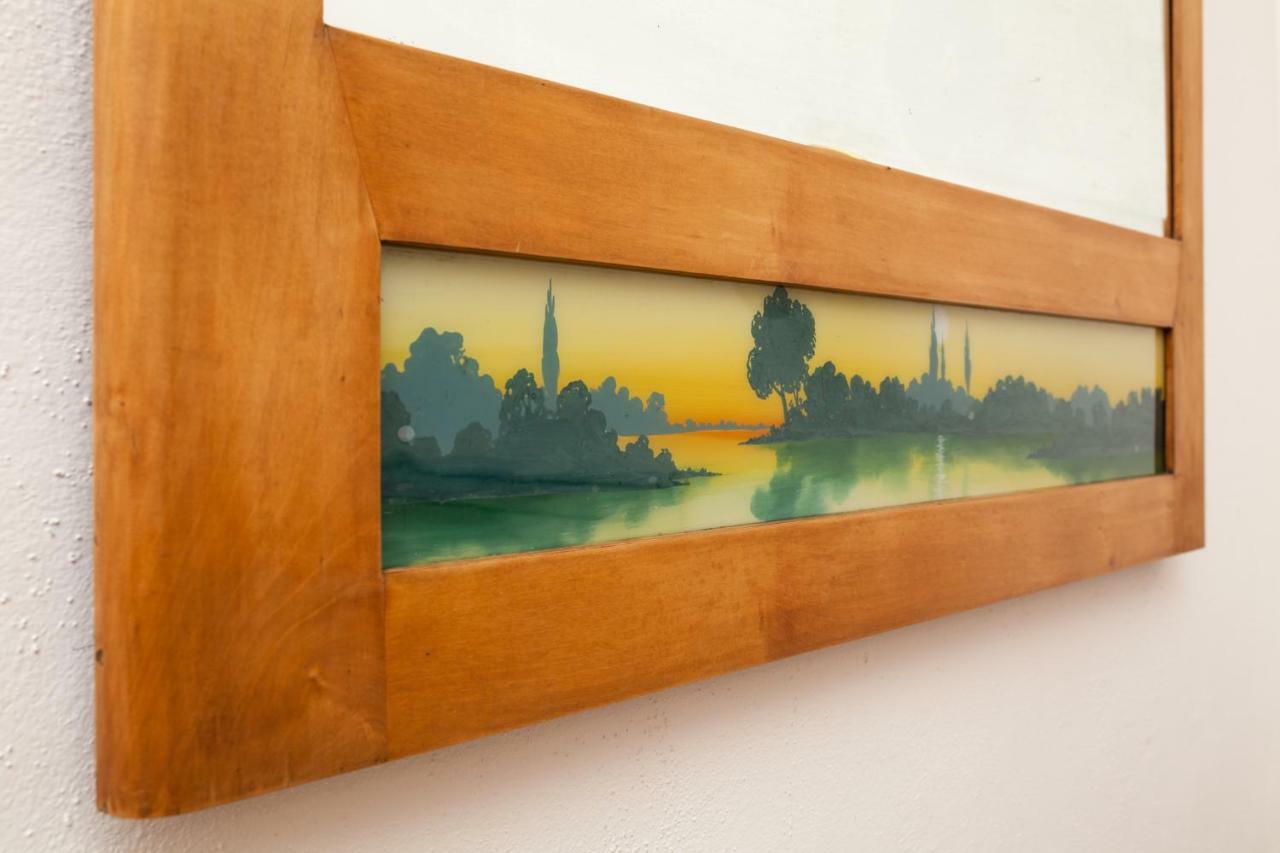 Art Nouveau Meets Mid-century Modern.