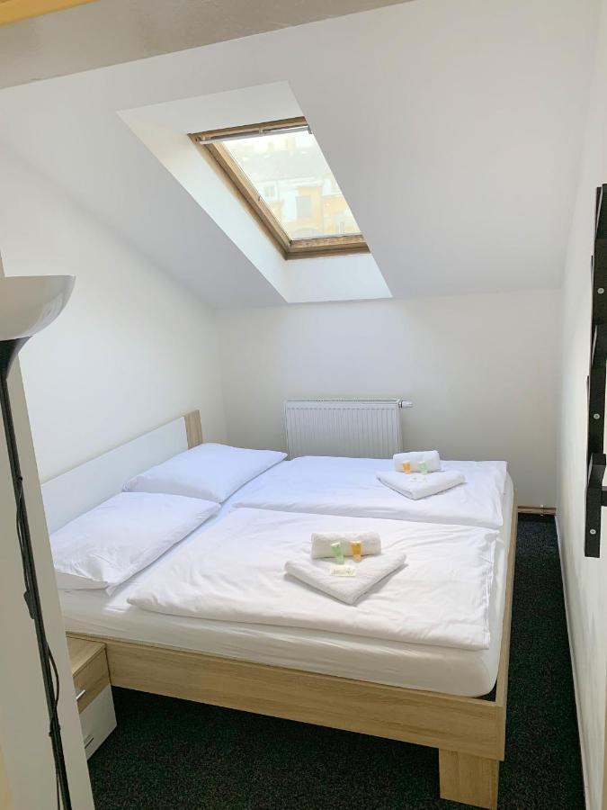 Affinity 2 Prague