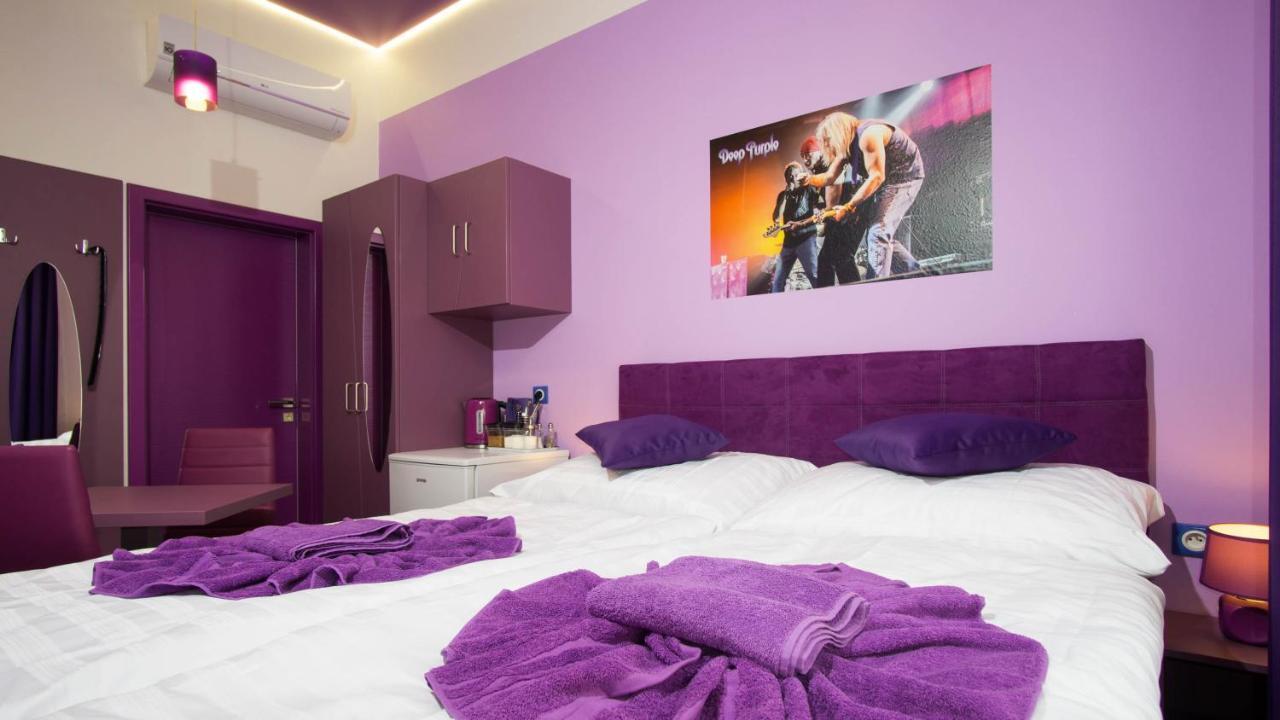 Colours - Your 7 Colour Experience In Centre Of