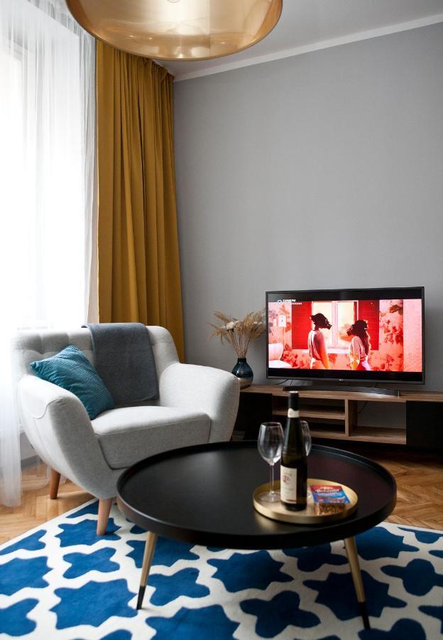 Close To City Centre - Hillside 11 *