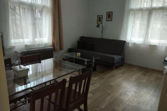 Apartment The Garden In The City *