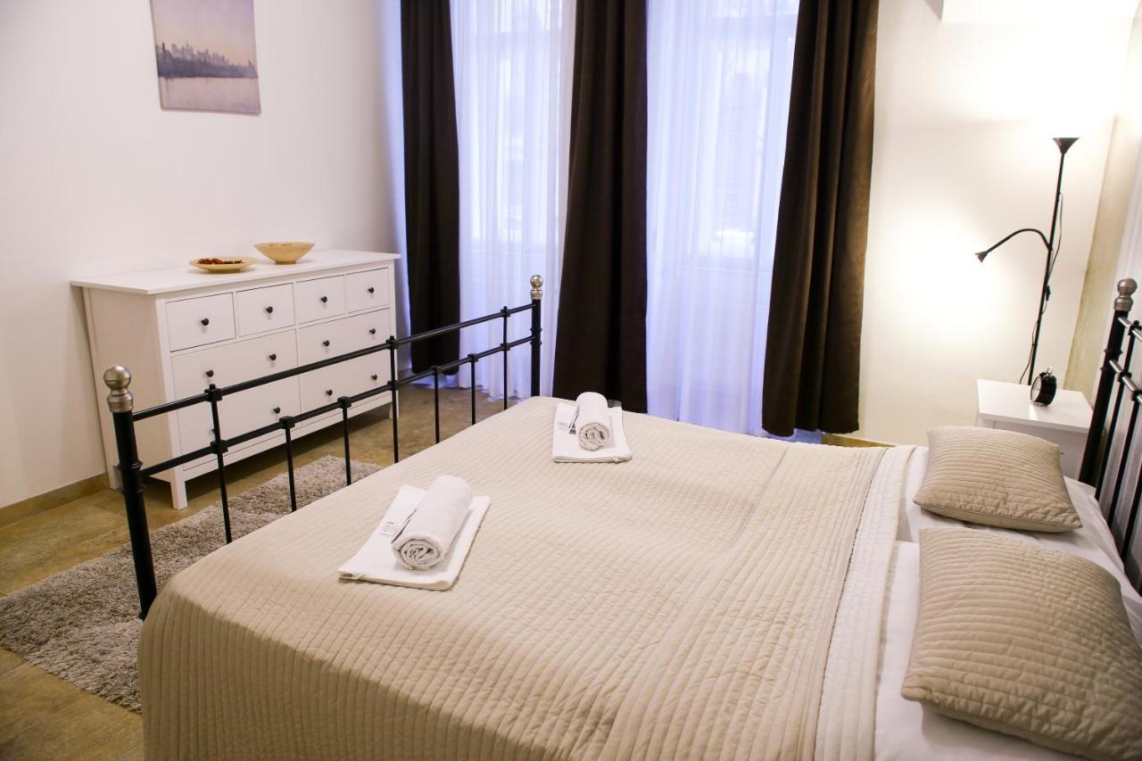 Stefania Centre Daire Prag