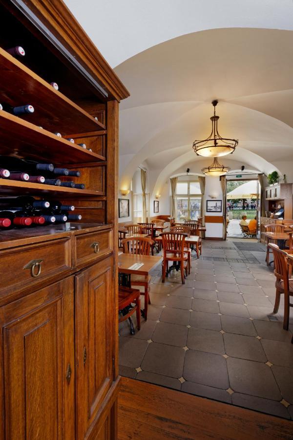Lippert Hotel