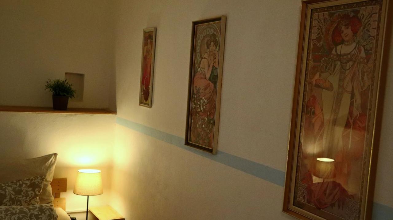 Hospedagem domiciliar Old Town & Parking Assistance *