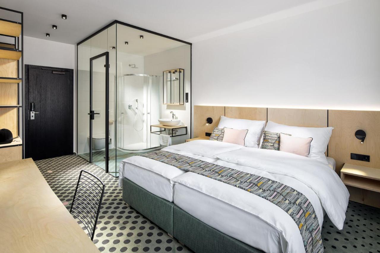 Chuchle Arena Hotel
