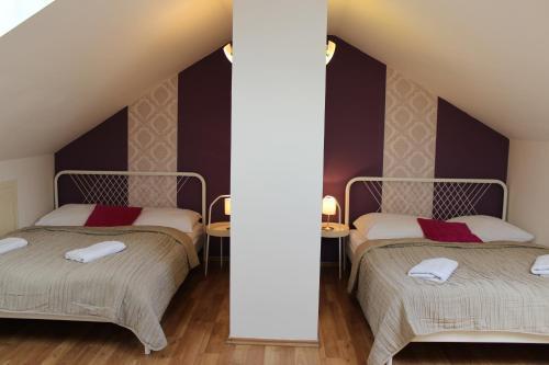 Otel Legerova 33 3*