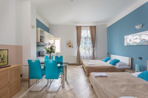 Otel Legerova 33