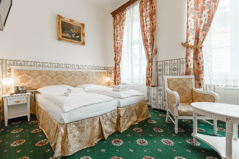 Klarinn Castle 4* Prague