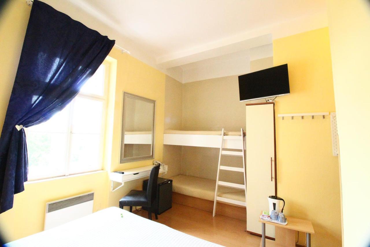 Otel Lounge Crown