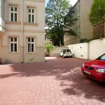 Legerova 9 Hotel ****