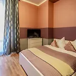 Ruzova Apartment By Ruterra