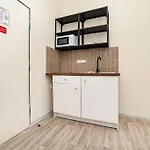 Modern Studio With Balcony + Tv