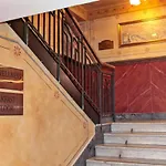 Grand Relax Spa & Wellness & Beer Spa & Thermal Spa In Hotel Meteor Plaza Prague - Since 1307