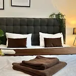 Beautiful New Town Apartment