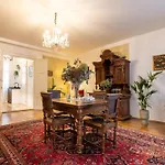 King\'S Royal Apartments In City Centre