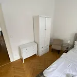Prague Days - Family Friendly - Super Bright - Old Town