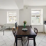 Beautiful Old Town Penthouse