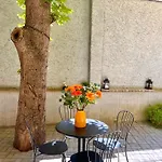 Urban Loft & Courtyard