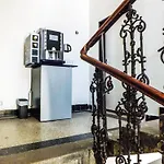 Sofa Room G2 Prague 7