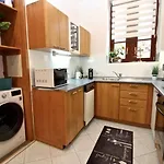 New Design & Style Apartment Old Town Xxl