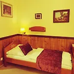 River Star Hotel