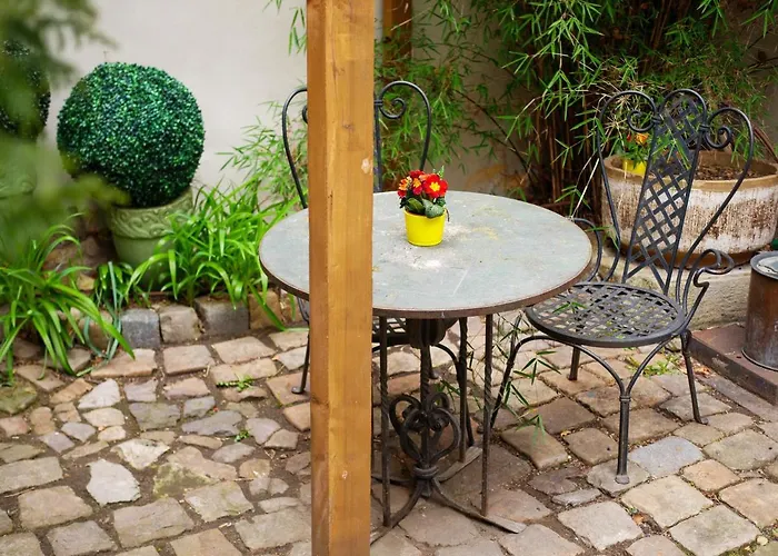 Romantic Nest Under Prague Castle